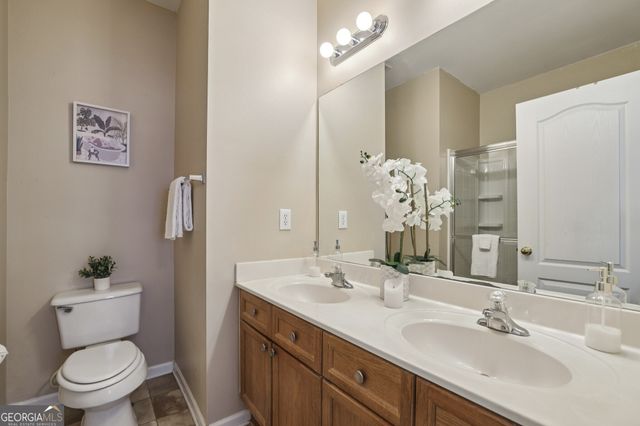 2365 Suwanee Pointe Drive, Lawrenceville, GA 30043