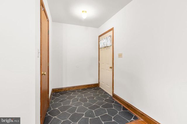 20537 FIELDS MILL RD, Richardsville, VA 22736