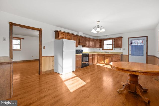20537 FIELDS MILL RD, Richardsville, VA 22736