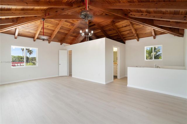 415 Big Pine Rd, Key Largo, FL 33037