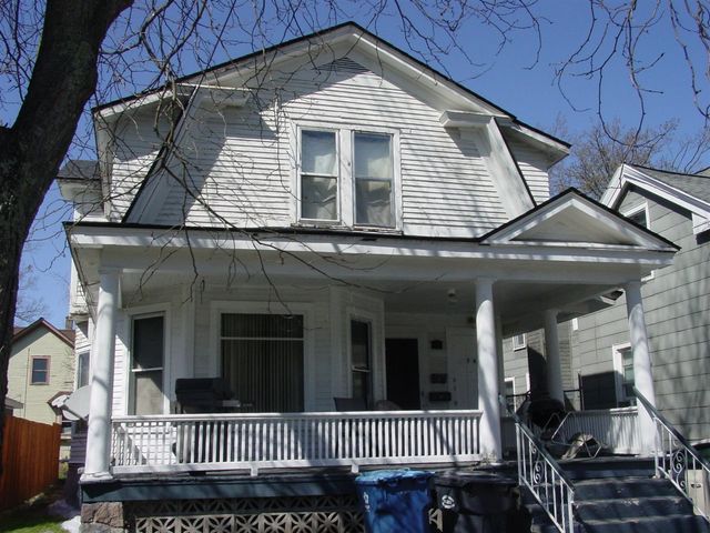 718 W Cedar Street, Kalamazoo, MI 49007