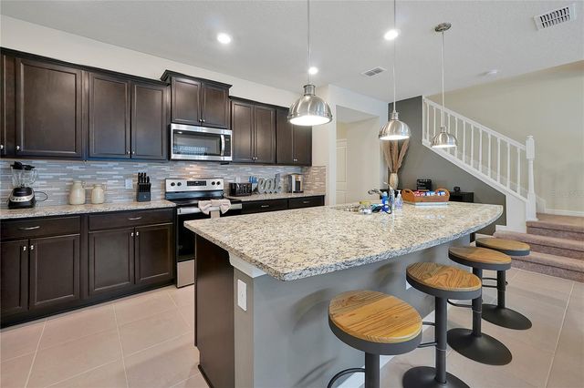 4014 LANA AVENUE, Davenport, FL 33897