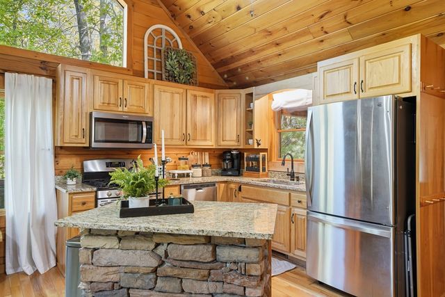 288 Kimbolton Drive, Morganton, GA 30560