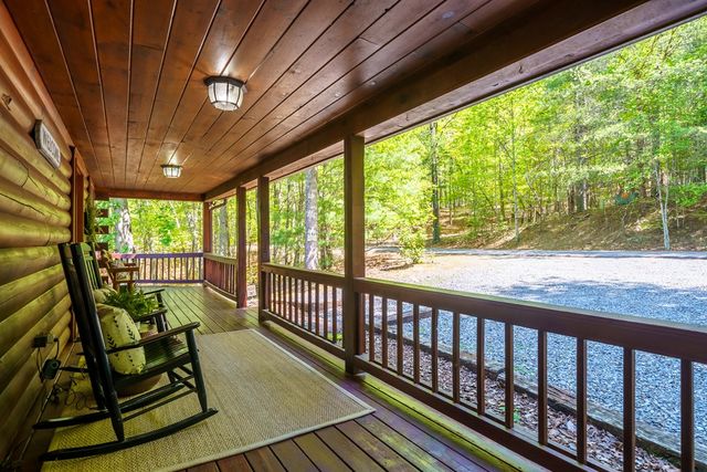288 Kimbolton Drive, Morganton, GA 30560