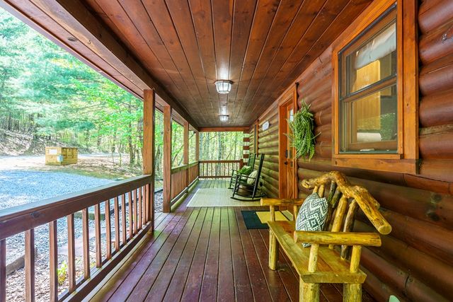288 Kimbolton Drive, Morganton, GA 30560