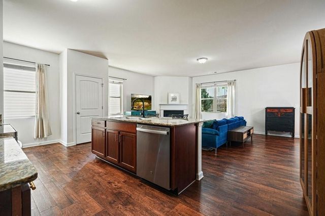 402 Wilshire Court, Acworth, GA 30102
