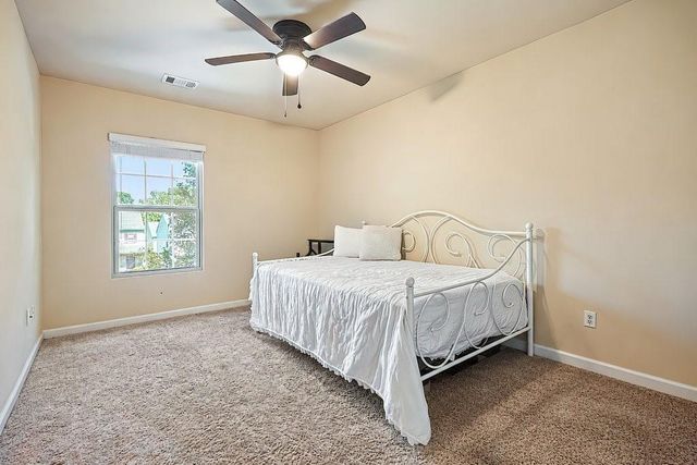 402 Wilshire Court, Acworth, GA 30102