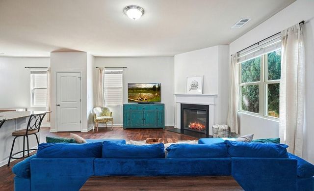 402 Wilshire Court, Acworth, GA 30102