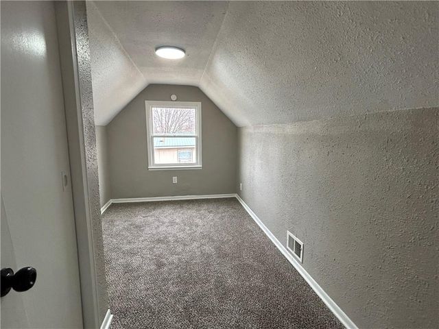 4703 N Hifner Street, Independence, MO 64058