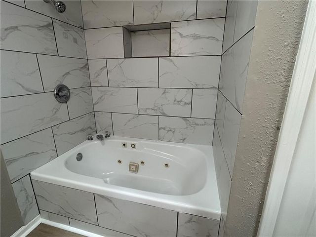 4703 N Hifner Street, Independence, MO 64058