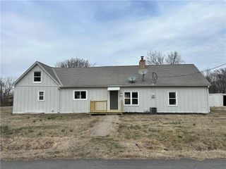 4703 N Hifner Street, Independence, MO 64058