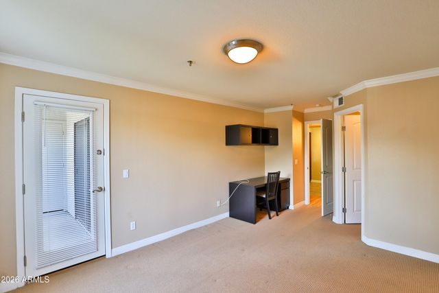 2025 E CAMPBELL Avenue 111, Phoenix, AZ 85016