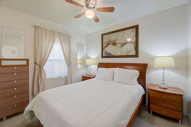 1136 NE 17th Way, Fort Lauderdale, FL 33304
