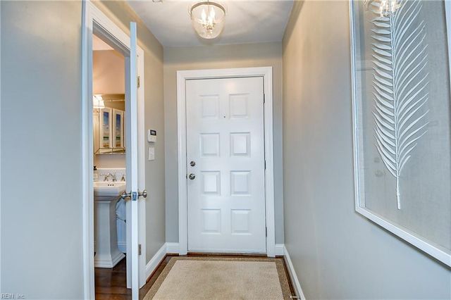 2804 Shearwater CV, Virginia Beach, VA 23454