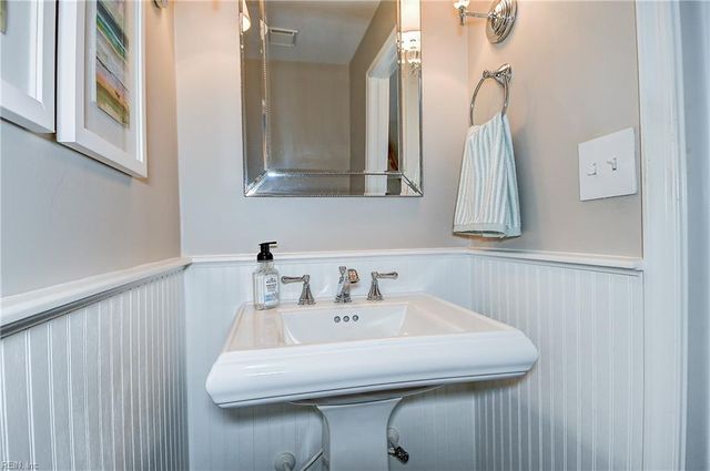 2804 Shearwater CV, Virginia Beach, VA 23454