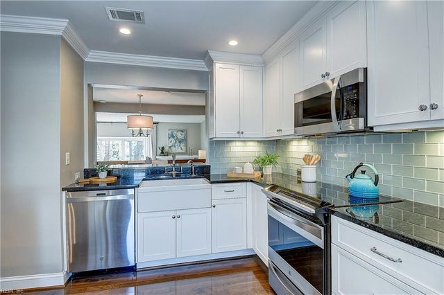 2804 Shearwater CV, Virginia Beach, VA 23454