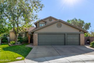 1349 E LOBSTER BAY Circle, Gilbert, AZ 85234