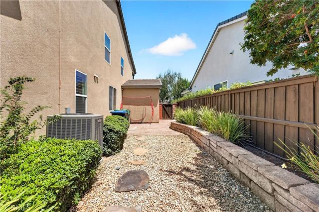 30647 Lily Pond, Murrieta, CA 92563