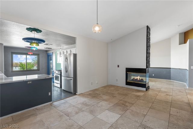 424 Waterwheel Falls Drive, Henderson, NV 89015