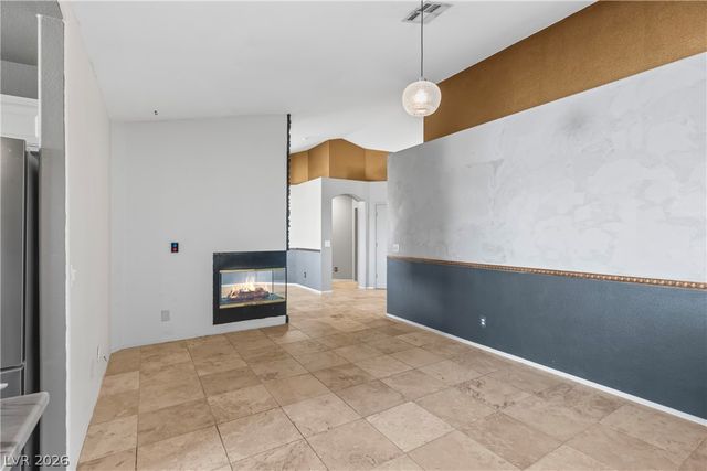 424 Waterwheel Falls Drive, Henderson, NV 89015
