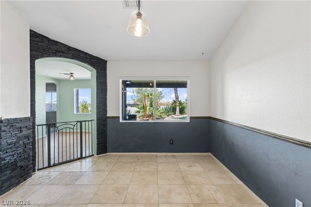 424 Waterwheel Falls Drive, Henderson, NV 89015