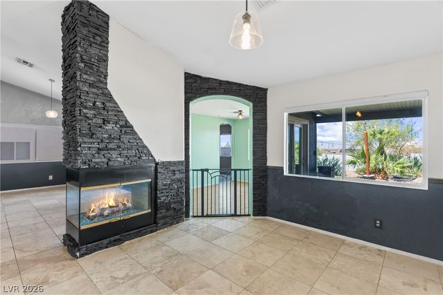 424 Waterwheel Falls Drive, Henderson, NV 89015