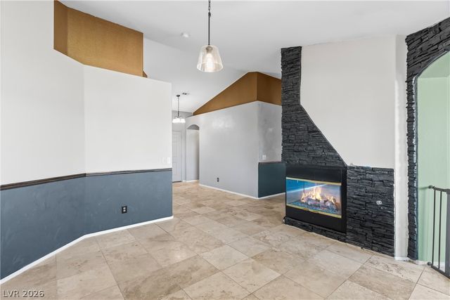 424 Waterwheel Falls Drive, Henderson, NV 89015