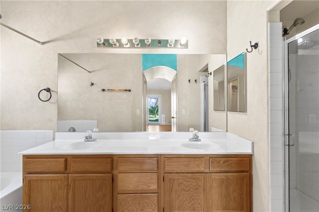 424 Waterwheel Falls Drive, Henderson, NV 89015