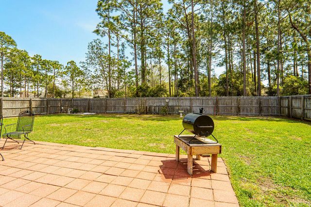 2036 Shannon Road, Navarre, FL 32566