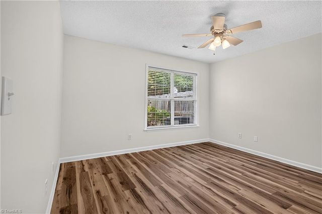 110 Mansfield Circle, Greensboro, NC 27455