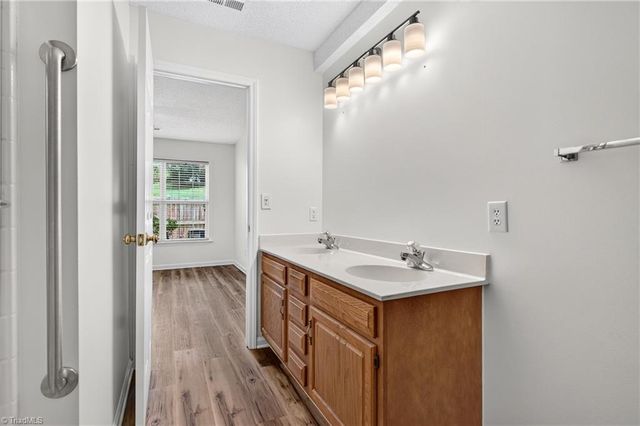 110 Mansfield Circle, Greensboro, NC 27455