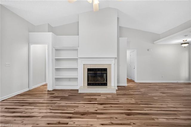 110 Mansfield Circle, Greensboro, NC 27455