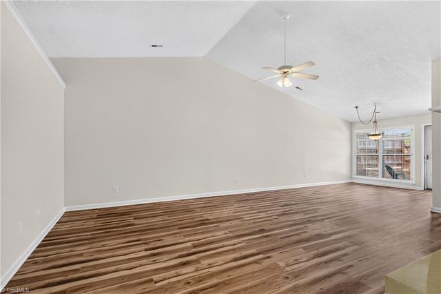 110 Mansfield Circle, Greensboro, NC 27455