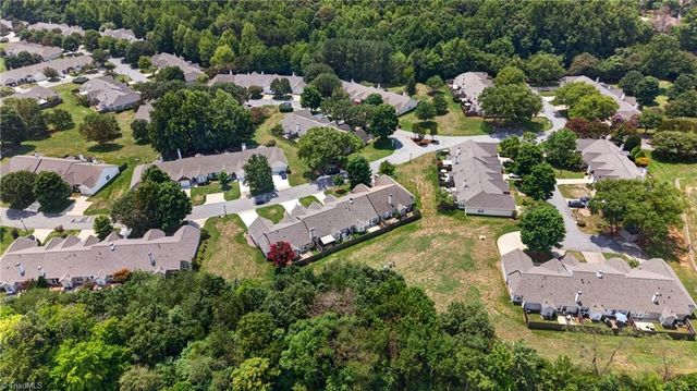 110 Mansfield Circle, Greensboro, NC 27455