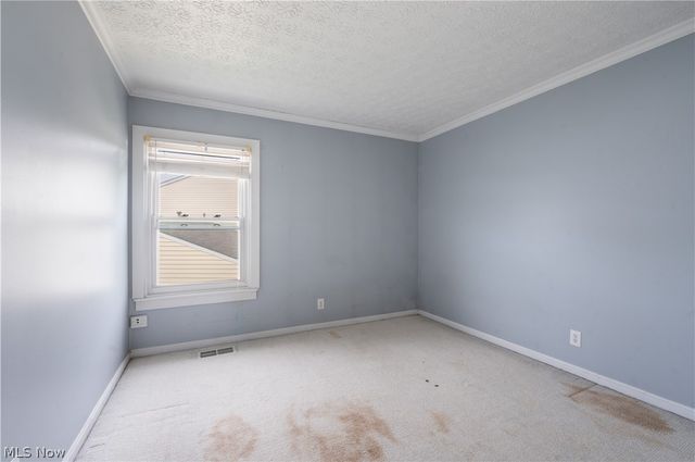 2535 Royal County Down B, Uniontown, OH 44685