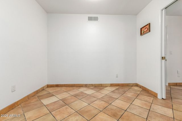 223 E CONCORDA Drive, Tempe, AZ 85282