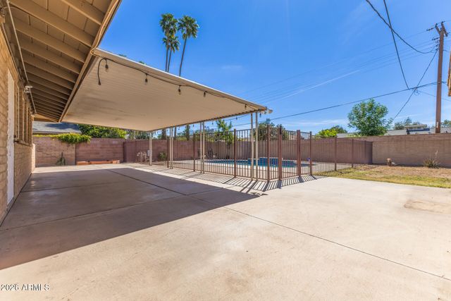 223 E CONCORDA Drive, Tempe, AZ 85282