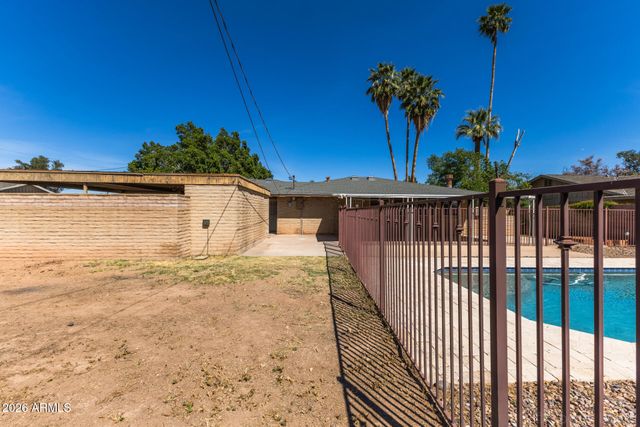 223 E CONCORDA Drive, Tempe, AZ 85282