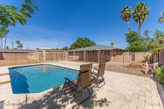 223 E CONCORDA Drive, Tempe, AZ 85282
