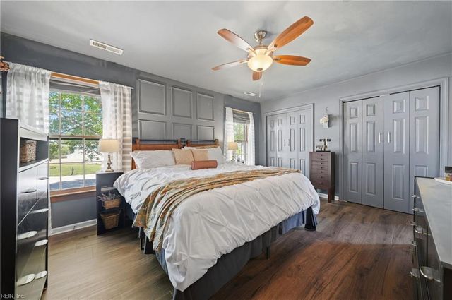 1925 Tufton CT, Virginia Beach, VA 23454