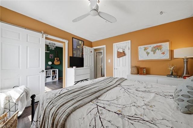 1925 Tufton CT, Virginia Beach, VA 23454