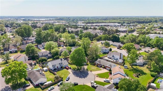 1925 Tufton CT, Virginia Beach, VA 23454