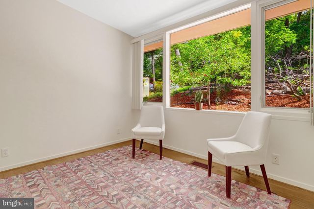 7413 REBECCA DR, Alexandria, VA 22307