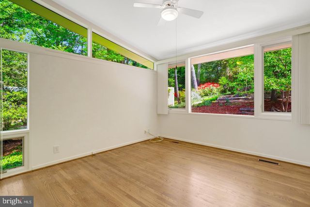 7413 REBECCA DR, Alexandria, VA 22307