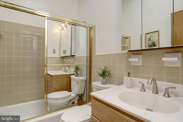 7413 REBECCA DR, Alexandria, VA 22307