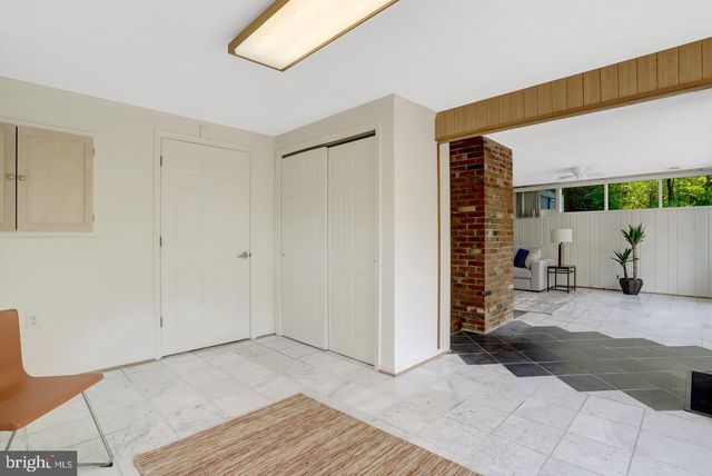 7413 REBECCA DR, Alexandria, VA 22307