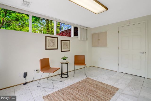 7413 REBECCA DR, Alexandria, VA 22307