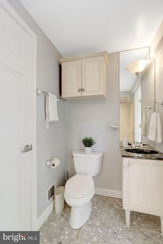 7413 REBECCA DR, Alexandria, VA 22307