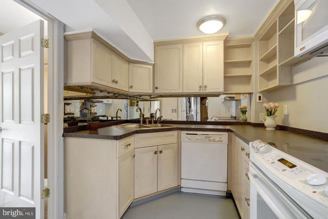 7413 REBECCA DR, Alexandria, VA 22307