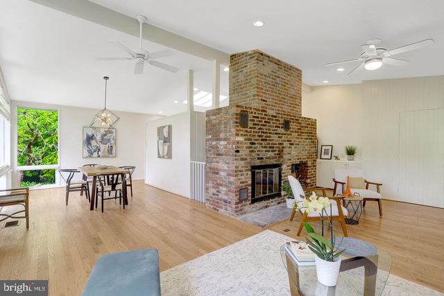 7413 REBECCA DR, Alexandria, VA 22307